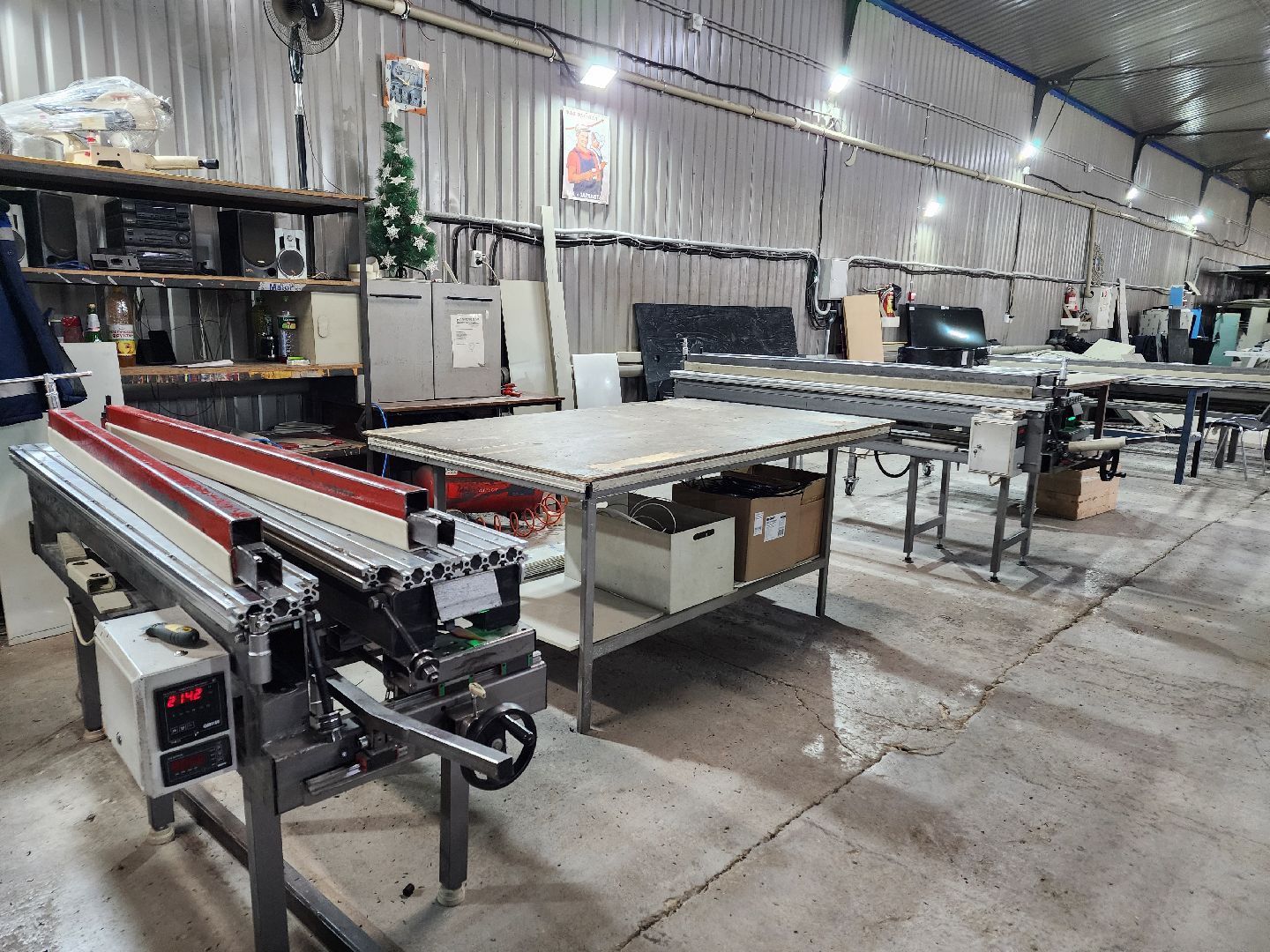 чехов, деревня сергеево, завод полимеризделия, программа импортозамещения, отечественное сырье, российские станки, емкости ванны фильтры, пластиковые изделия, промышленность,