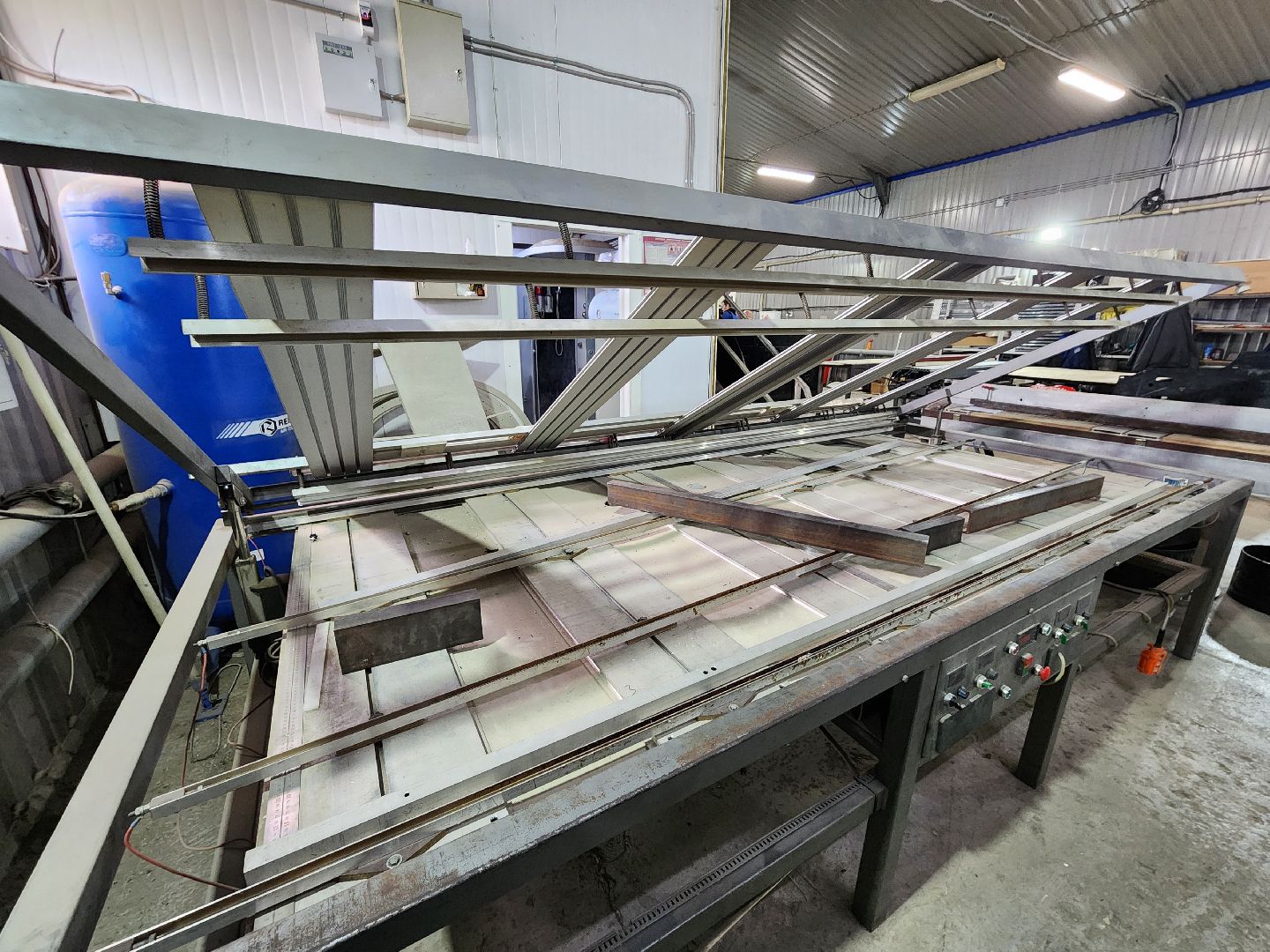 чехов, деревня сергеево, завод полимеризделия, программа импортозамещения, отечественное сырье, российские станки, емкости ванны фильтры, пластиковые изделия, промышленность,