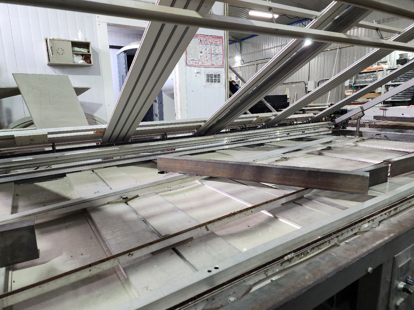 чехов, деревня сергеево, завод полимеризделия, программа импортозамещения, отечественное сырье, российские станки, емкости ванны фильтры, пластиковые изделия, промышленность,