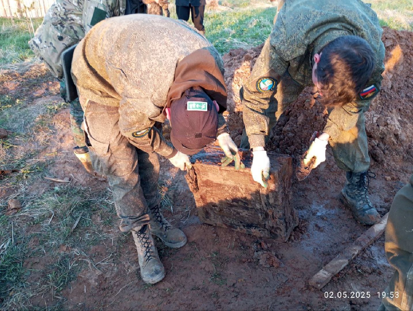 вахта памяти, вахта памяти раскопки, впк илья муромец, поисковый отряд русь, школа попова, 80 лет победе,