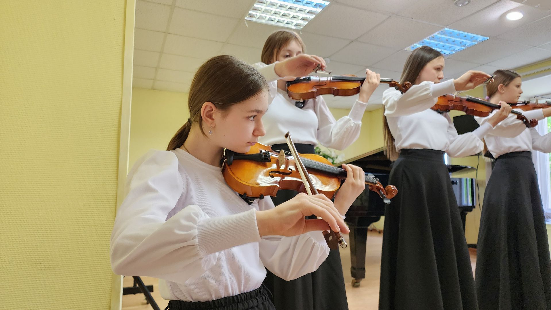 кашира, дши, скрипка, конкурс,  80 лет победы, одаренные дети,