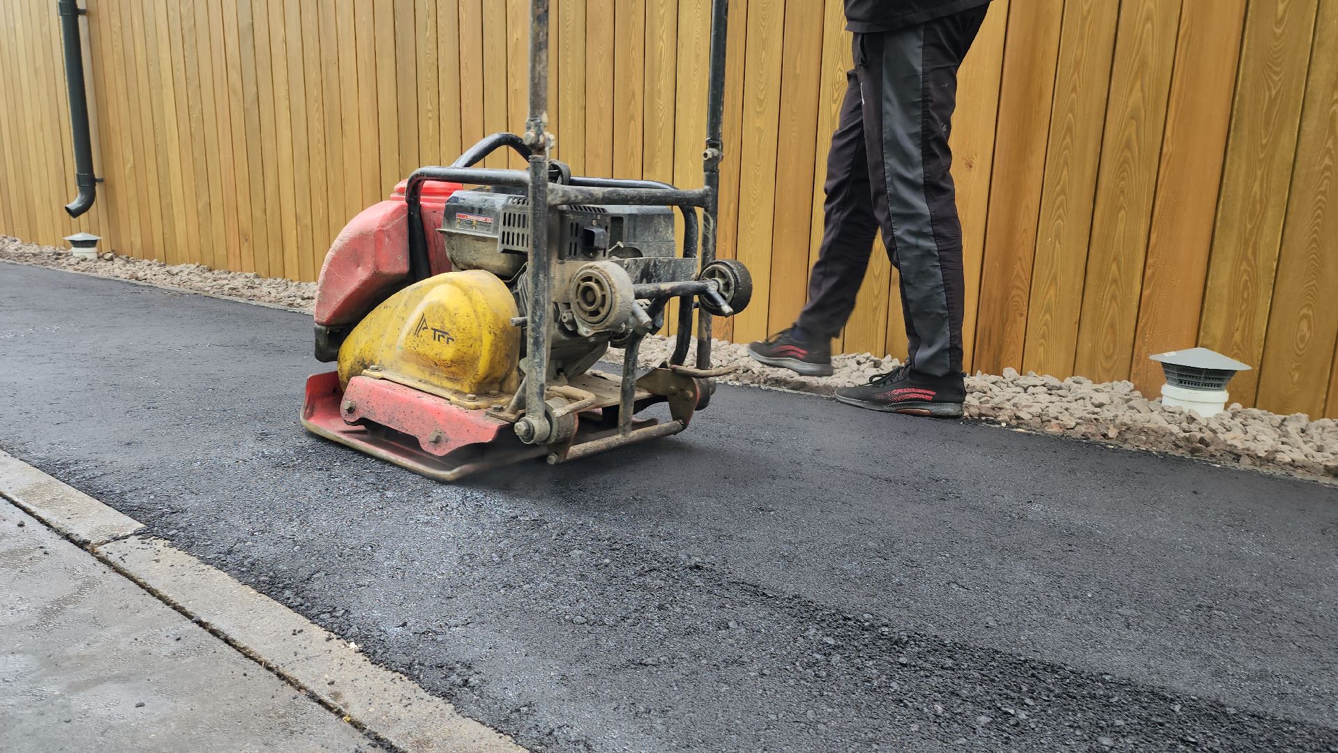 Асфальтирование , Асфальт , укладка асфальта, Парк, Лобня ,