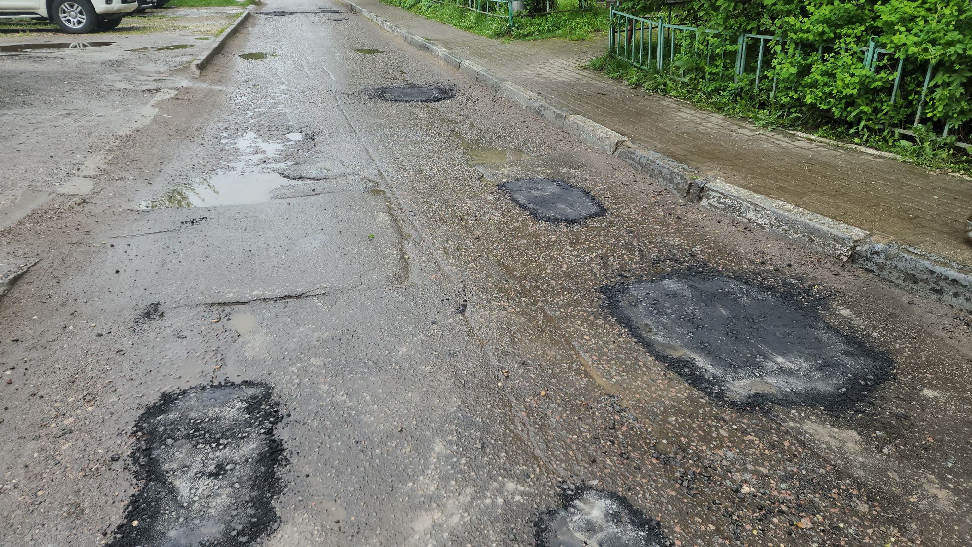 ивантеевка, коммунальная служба, ямочный ремонт, асфальтовое покрытие, спецтехника, ремонт дорог,