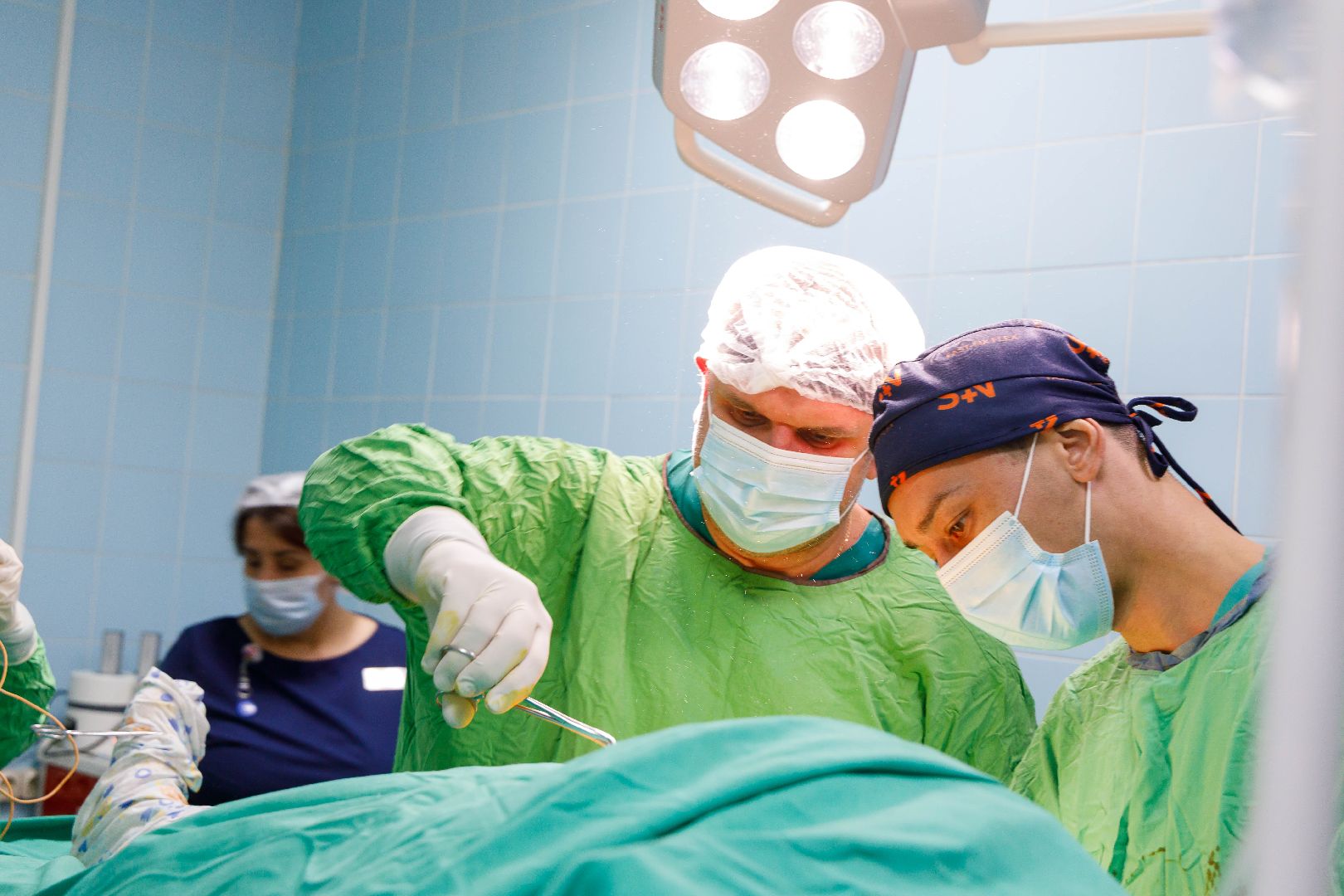 Люберецкая  областная больница, врач-травматолог, профессиональный праздник, пациенты, операции, остеосинтез,