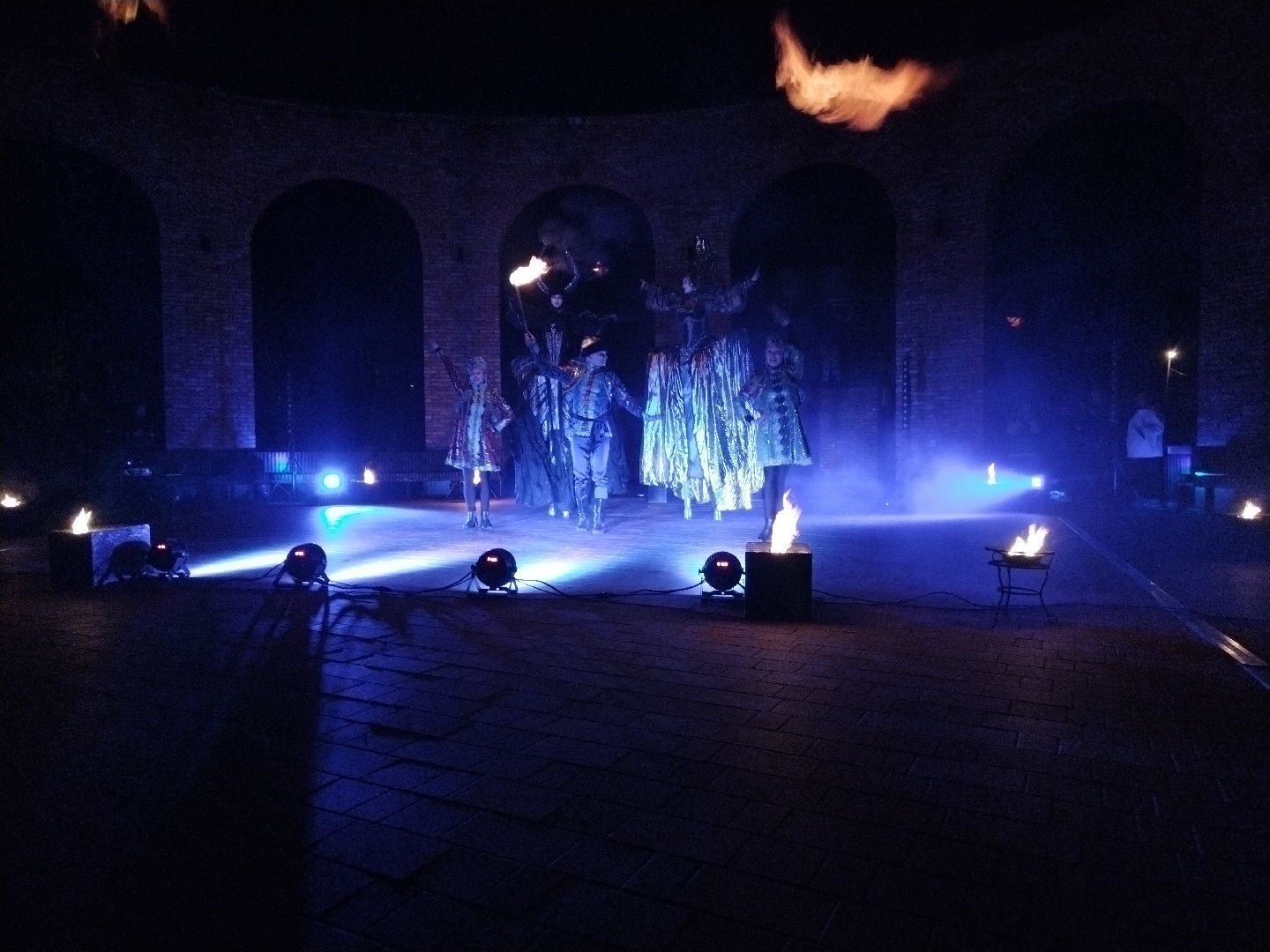 Саламандра, Мытищи, театр огненных легенд, огненное шоу, акведук, Парк Мира