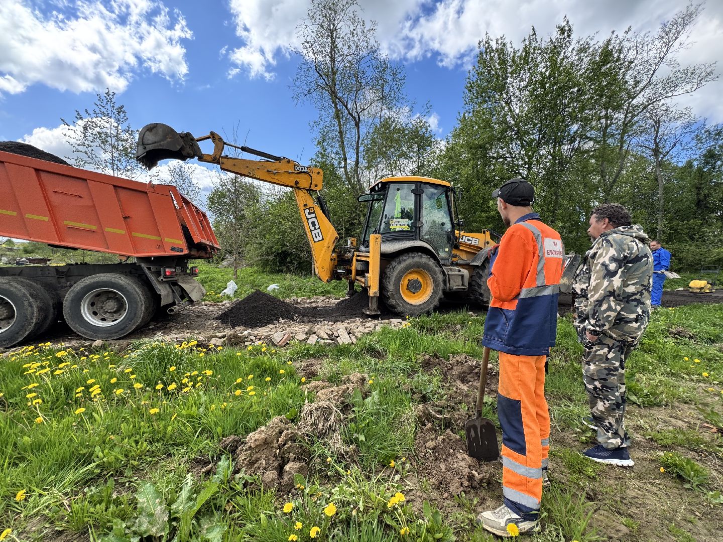 шаховская, асфальтная крошка, коммунальная служба,ремонт дорог,