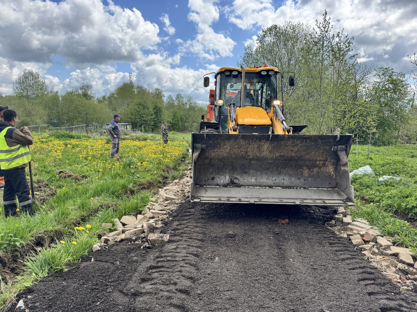 шаховская, асфальтная крошка, коммунальная служба,ремонт дорог,