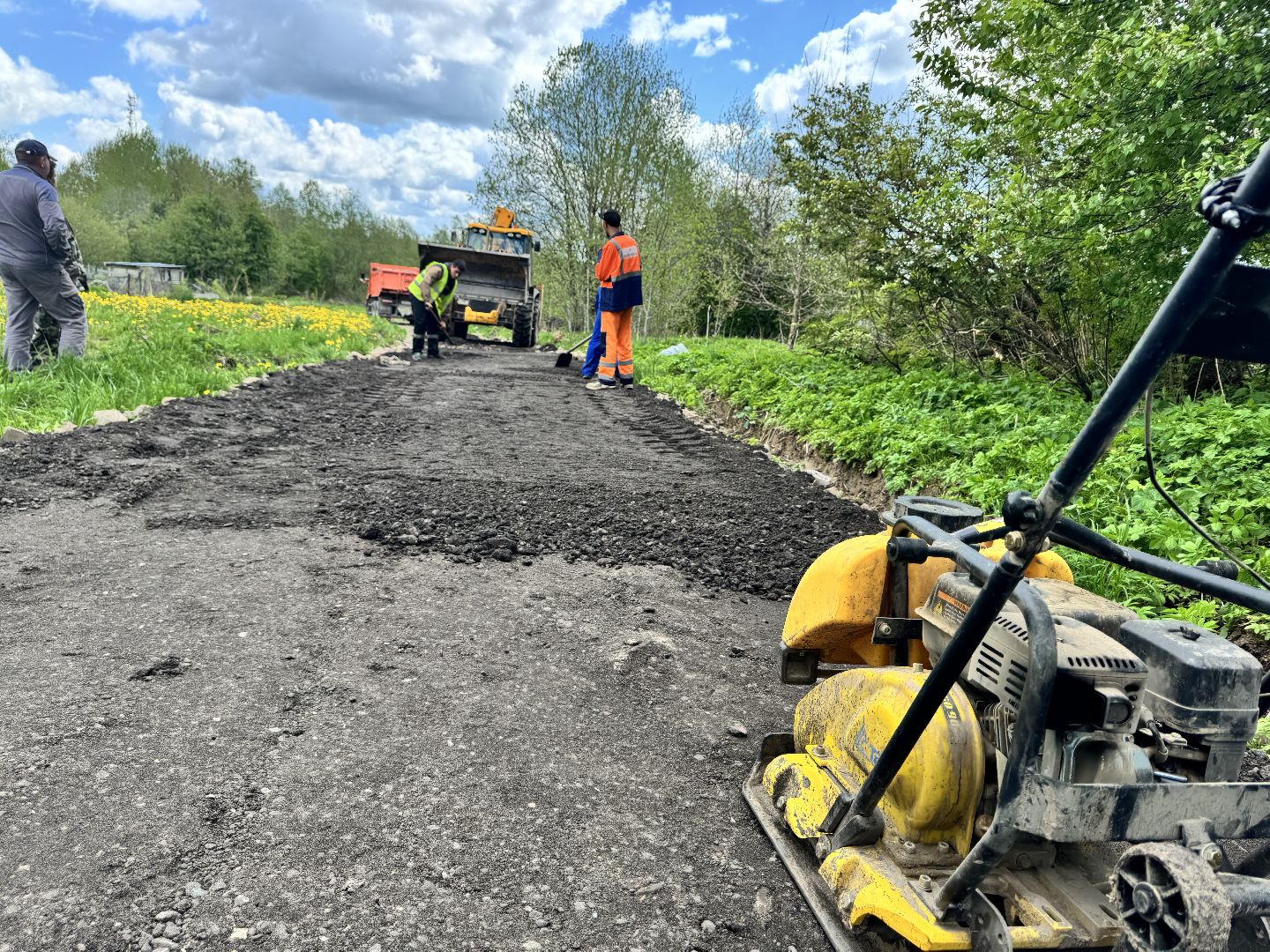 шаховская, асфальтная крошка, коммунальная служба,ремонт дорог,