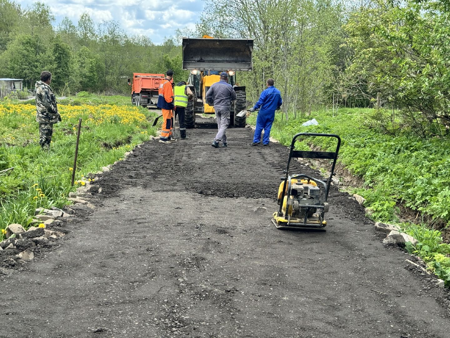 шаховская, асфальтная крошка, коммунальная служба,ремонт дорог,