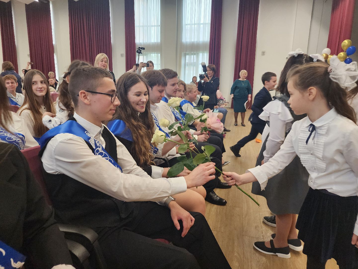 фрязино, выпускники 2025, последний звонок, 11 класс, гимназия,