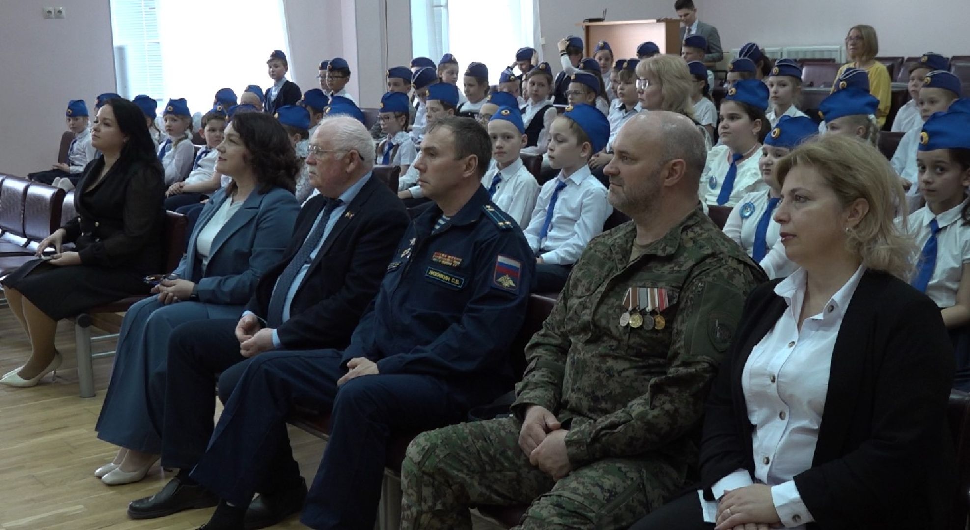 Парта героя, гимназия, Домодедово