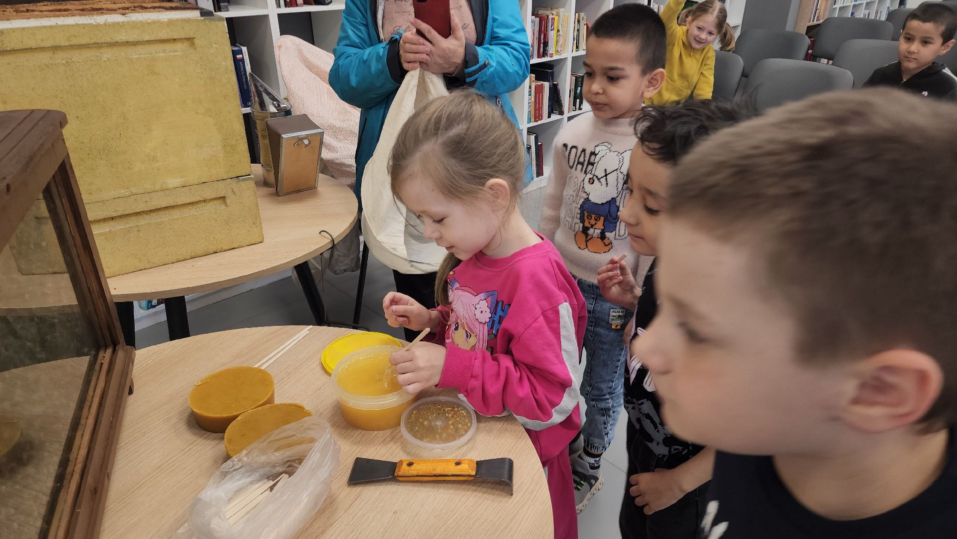 всемирный день пчеловодства, шатурский округ, пчеловоды россии,