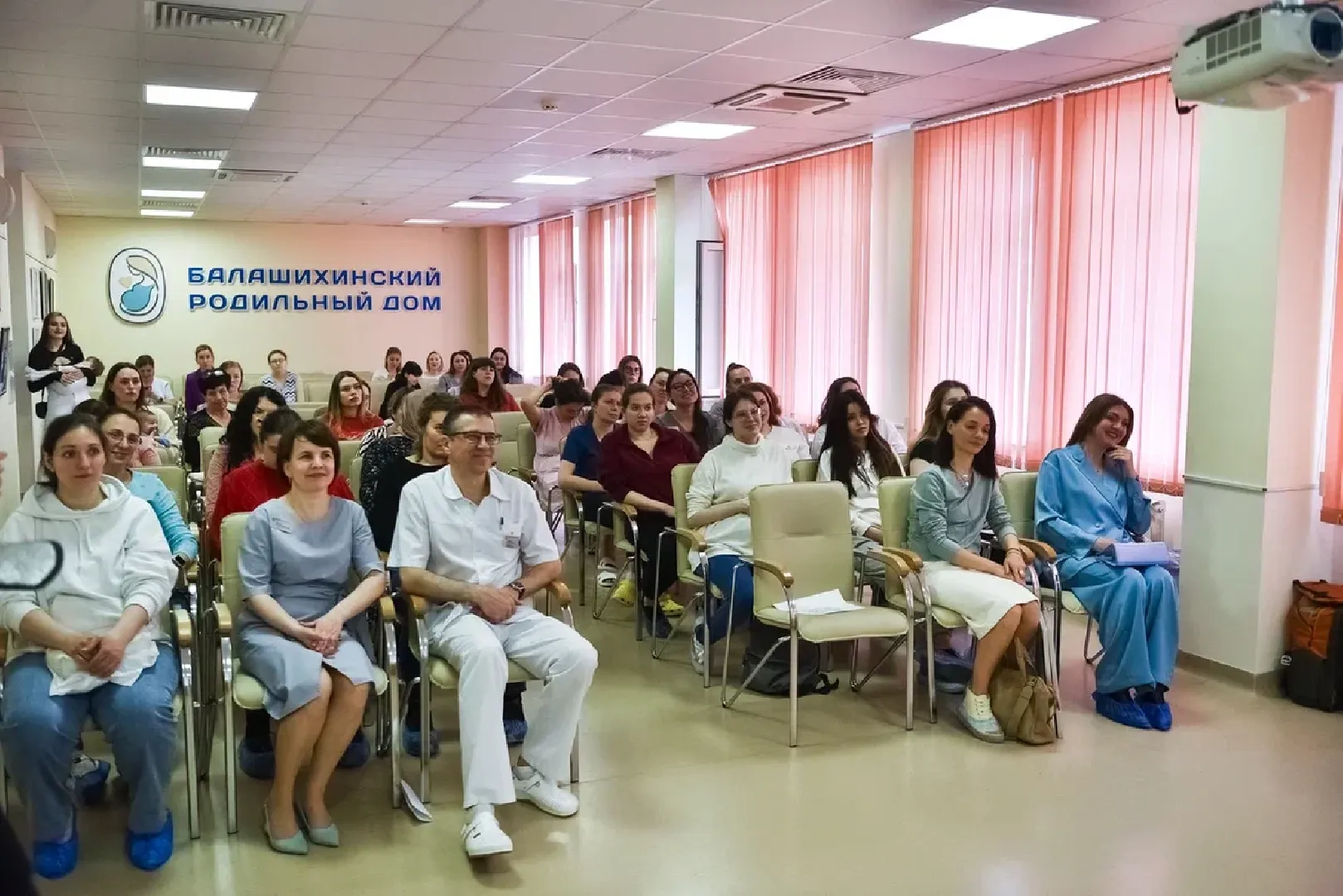 центр поддержки грудного вскармливания, балашиха, саввинский роддом,