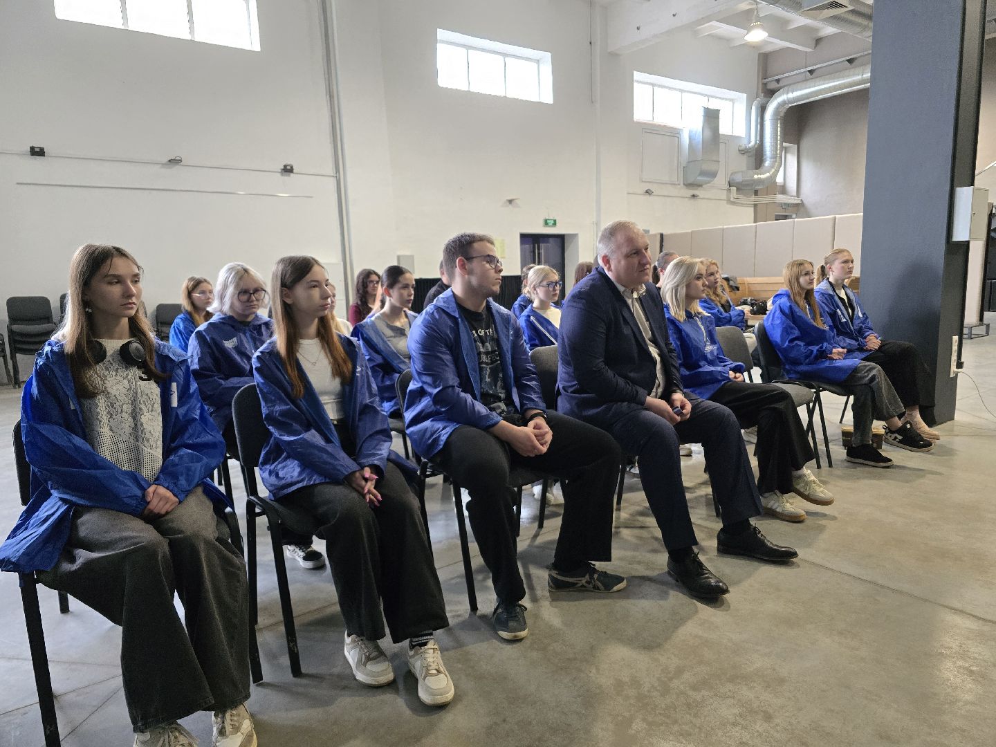 Коломна, волонтеры, молодая гвардия,