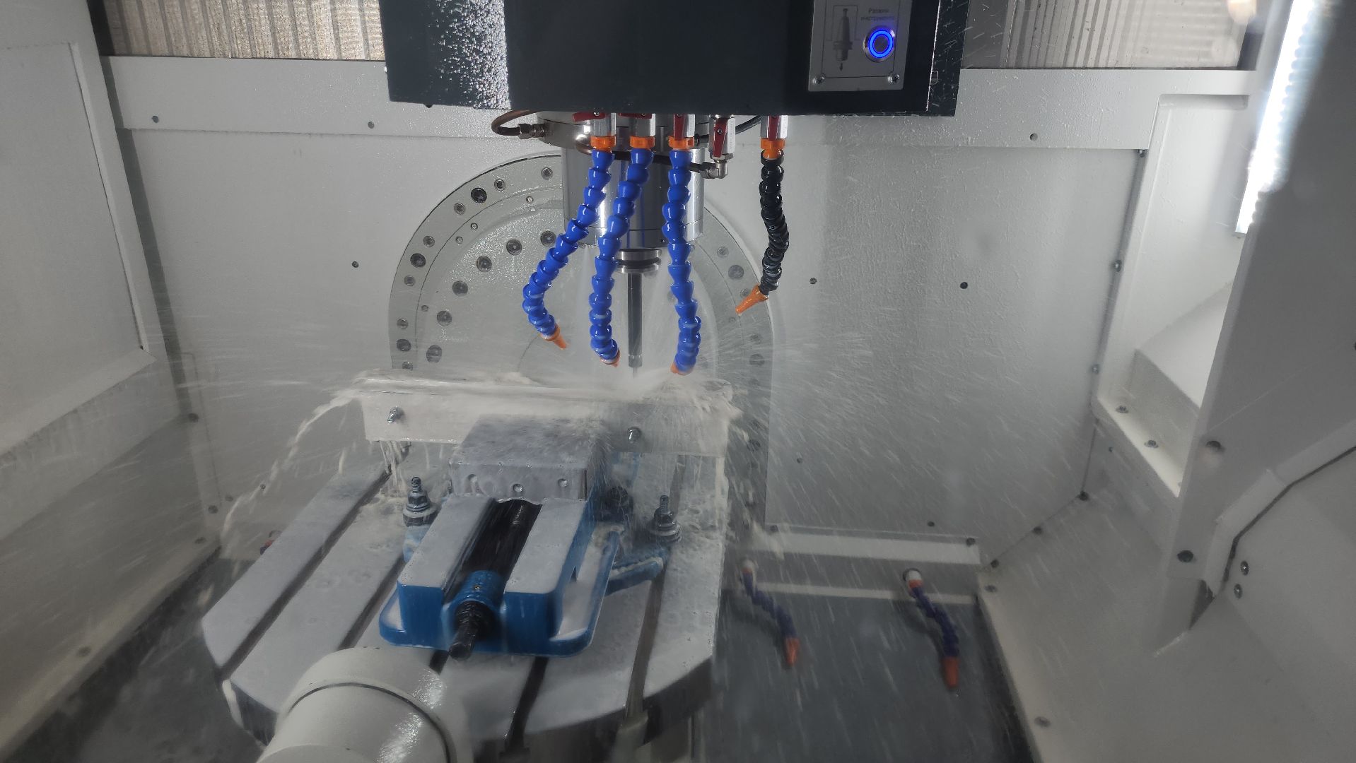 Истра, Экономика, Завод,рабочие места,