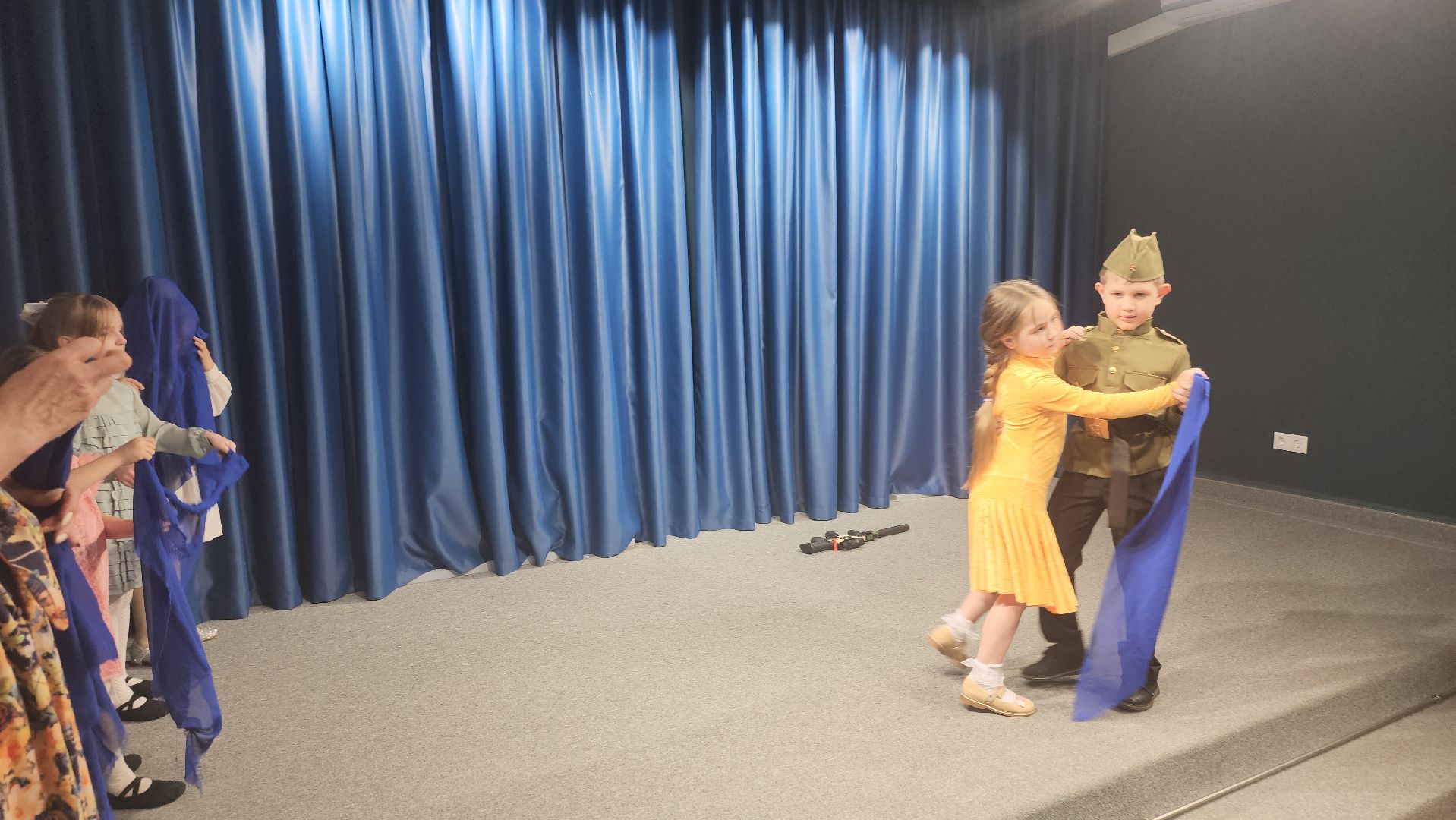 долгопрудный,  кмц долгопрудный, центральная модельная библиотека, детская группа хореографического коллектива, восточный танец, цыганский танец, дети,