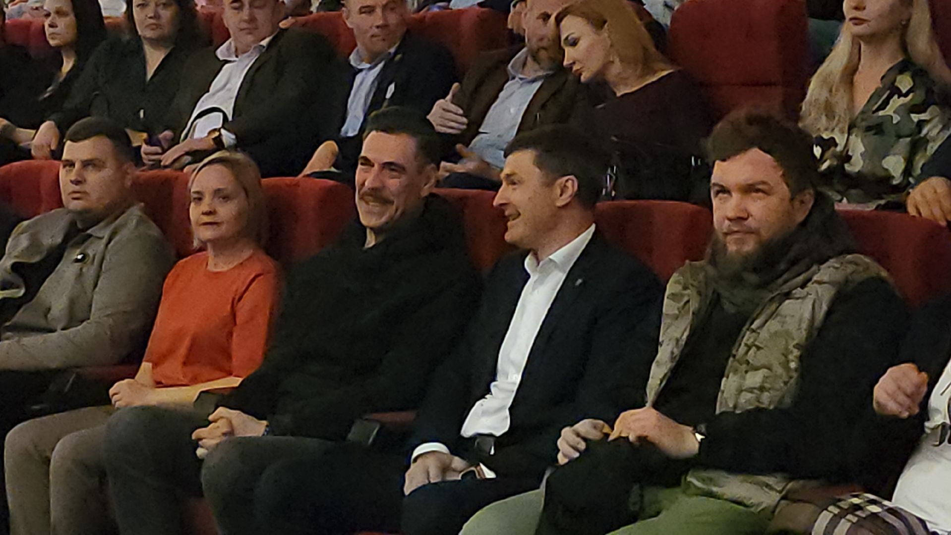 Люберцы, алдан, сво, актер дмитрий дюжев, кинотеатр октябрь в люберцах, спецпоказ фильма,