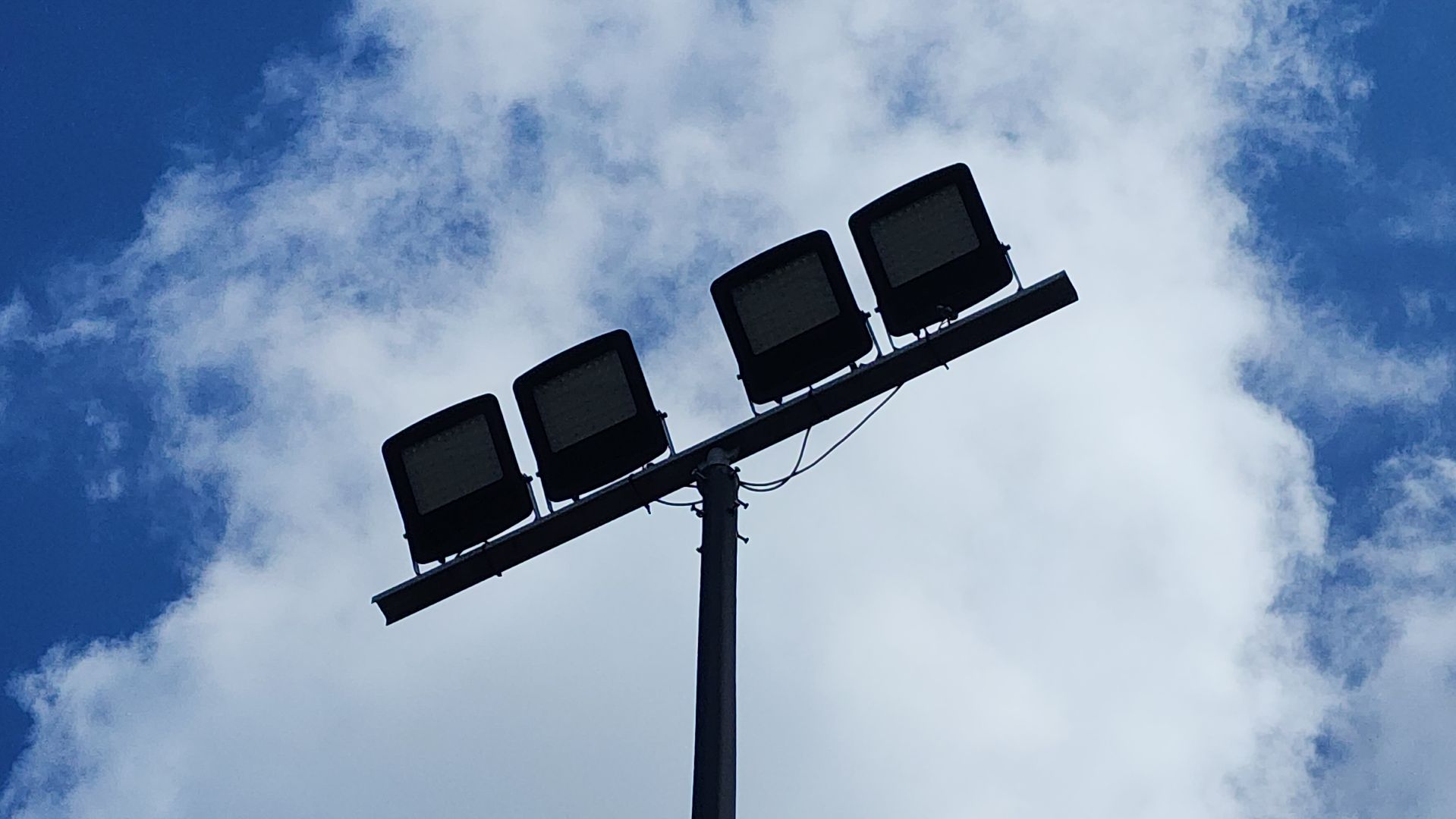 волоколамск, ремонт стадиона, спорт в подмосковье,