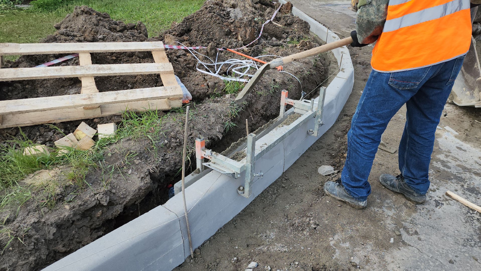 серпухов,  подмосковье, установка бордюров,