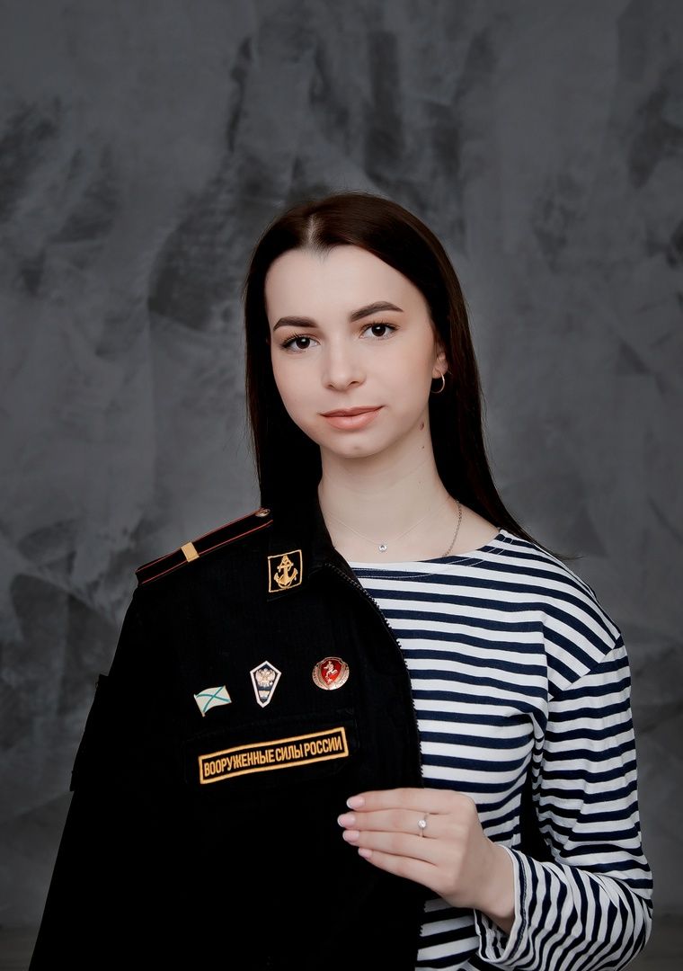 Жены Героев, Серебряные Пруды, Кристина Хохлова