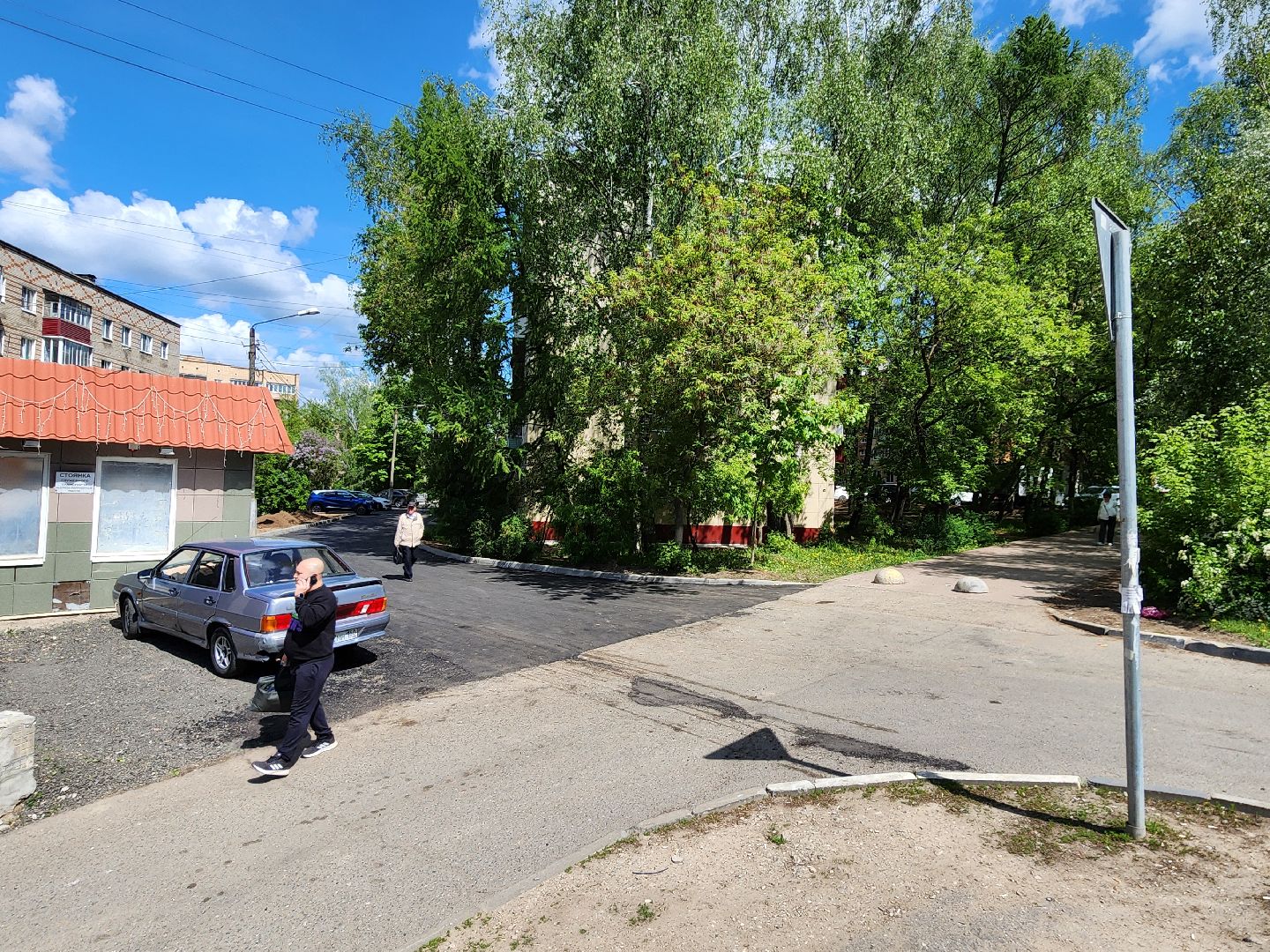 чехов, улица чехова, дворы, комплексное благоустройство, обновление, ремонт, парковки, проезды, пешеходные дорожки, спортивная площадка, зоны отдыха, скамейки, освещение, формирование комфортной городской среды,