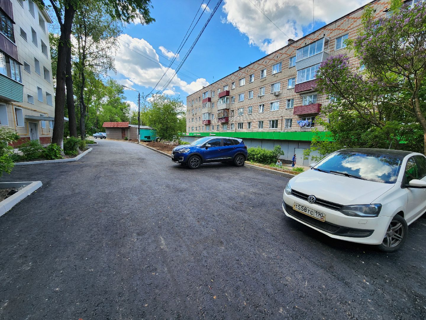 чехов, улица чехова, дворы, комплексное благоустройство, обновление, ремонт, парковки, проезды, пешеходные дорожки, спортивная площадка, зоны отдыха, скамейки, освещение, формирование комфортной городской среды,