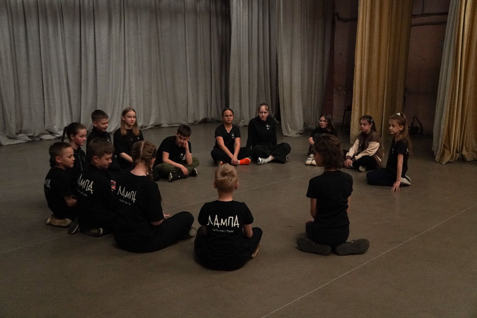 котельники, театральная студия, лампа,