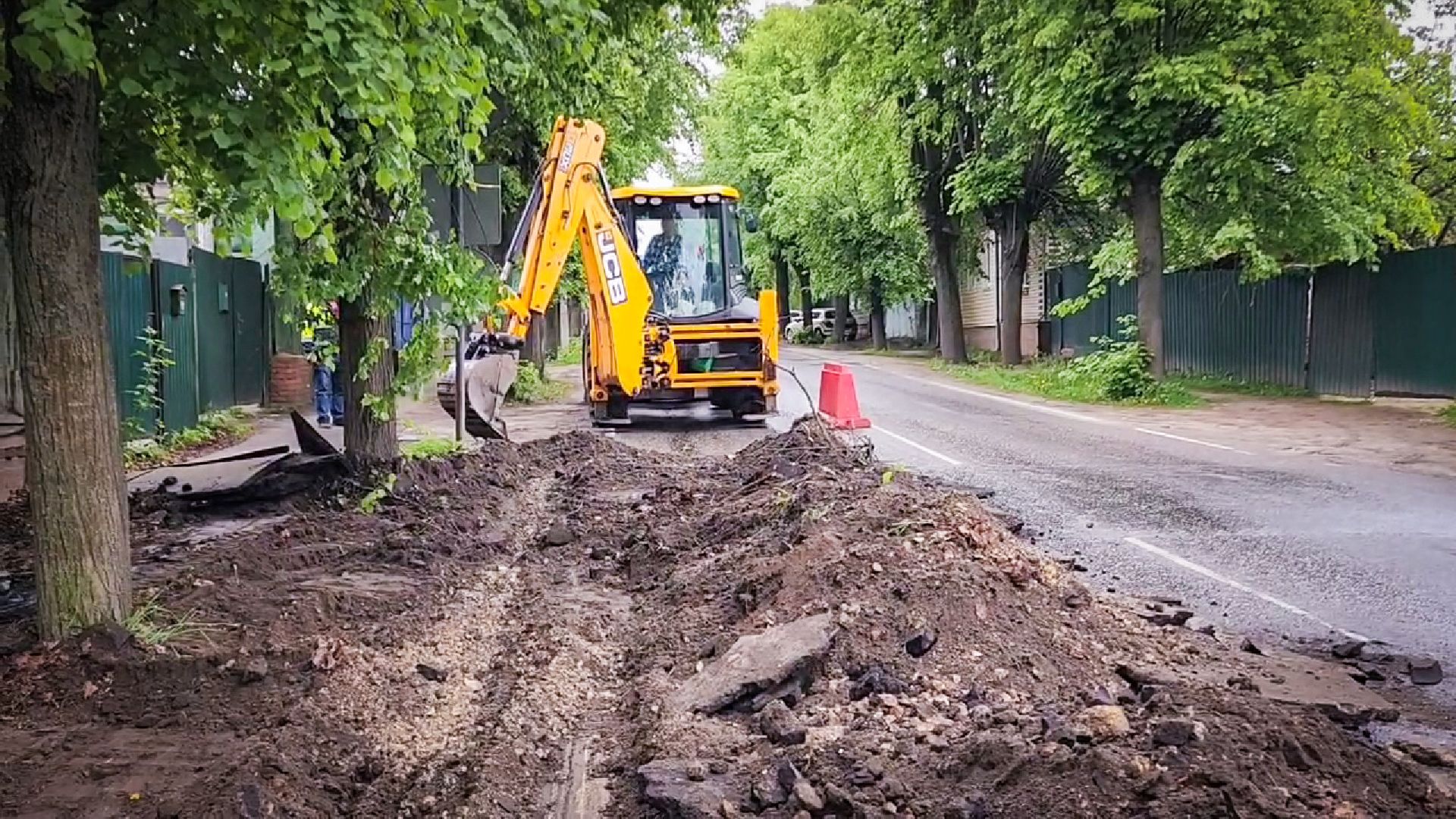 бронницы, ремонт дороги , ремонт тротуара в Каширском переулке ,