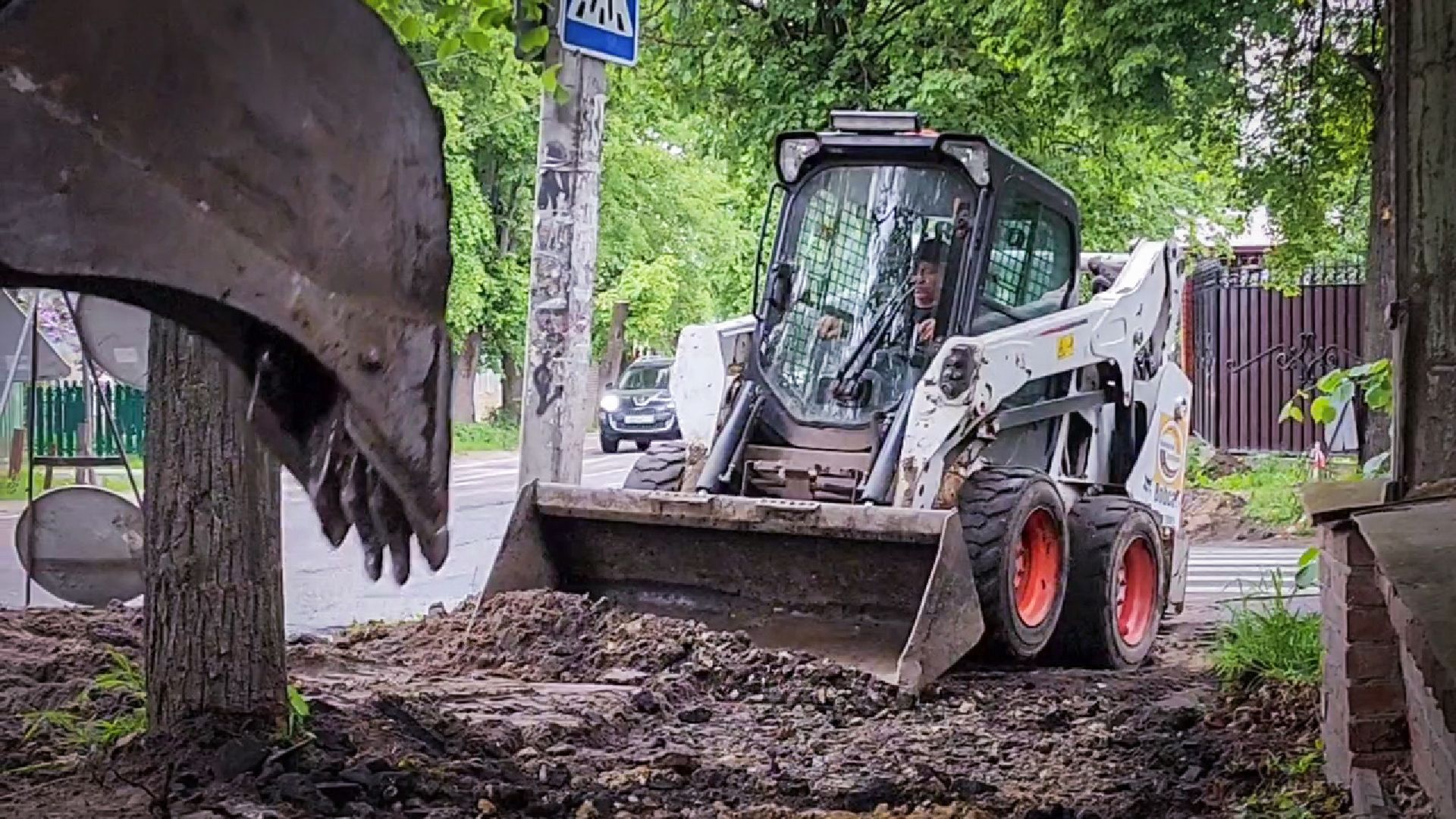 бронницы, ремонт дороги , ремонт тротуара в Каширском переулке ,