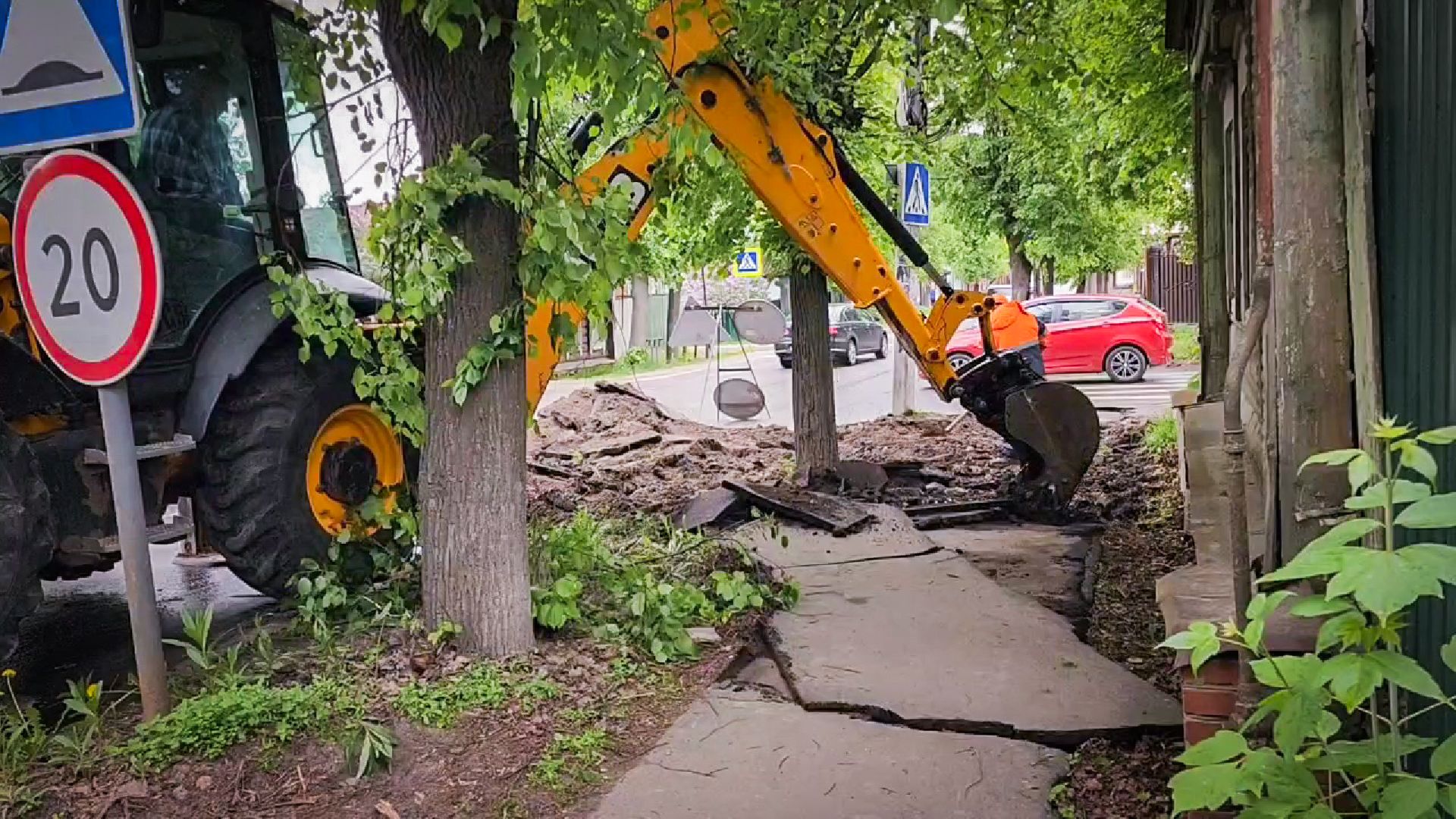 бронницы, ремонт дороги , ремонт тротуара в Каширском переулке ,