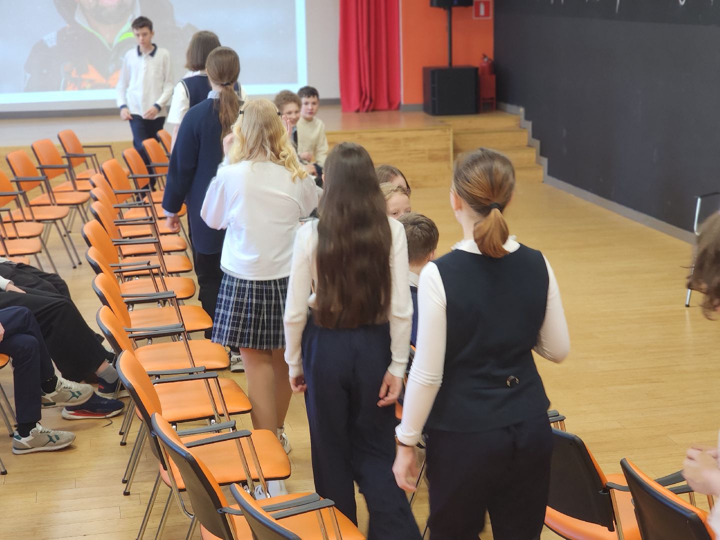 дубна, лицей кадышевского, сергей доля, 100 вопросов лидеру,