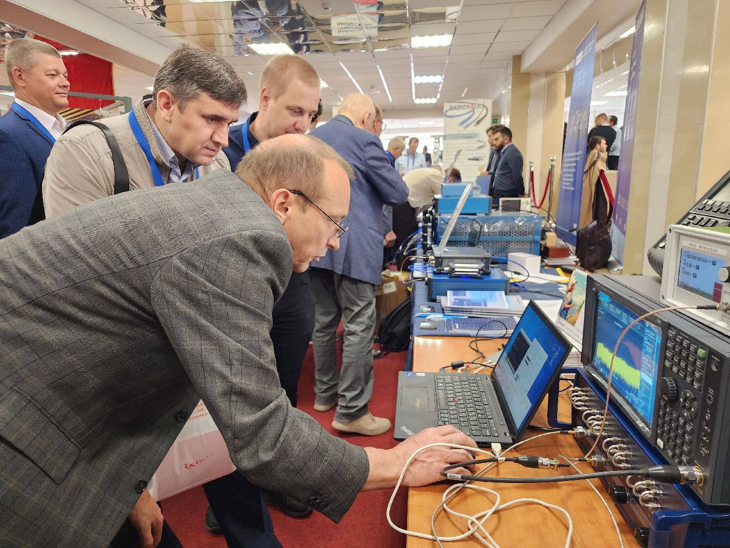 фрязино, научная конференция, ученые, электроника, молодые ученые,