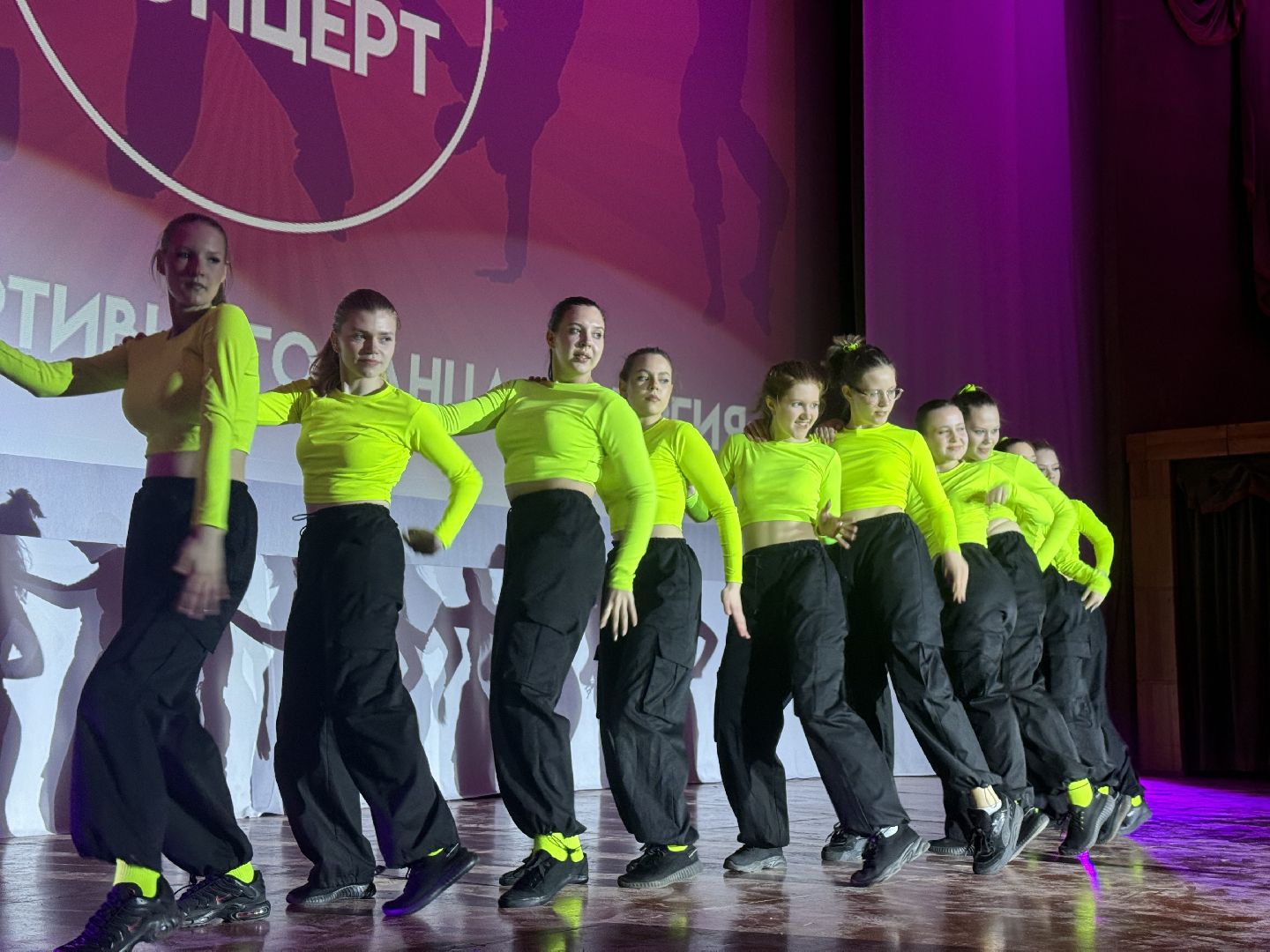 танцевальная студия , отчетный концерт, ленинский городской округ, кинотеатр искра,
