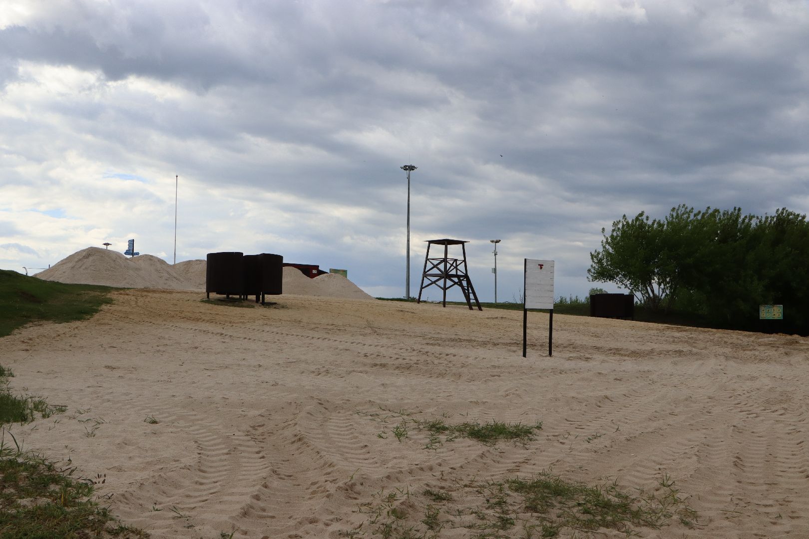 серебряные пруды, парк серебряный, пляж,