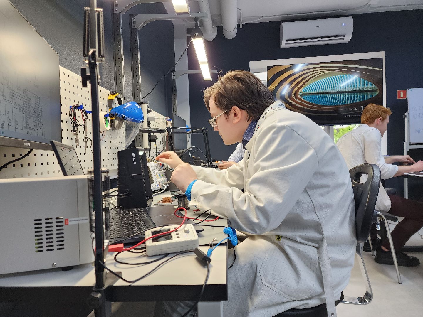 раменское, экономика, профессиональный чемпионат Мастер-КРЭТ 2025, победитель в компетенции электроника,