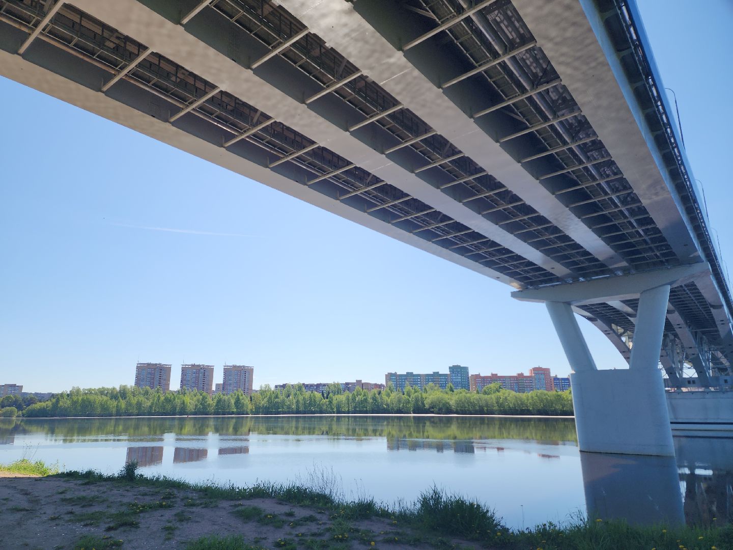 дубна, молодая гвардия, волонтеры подмосковья, субботник, день волги,