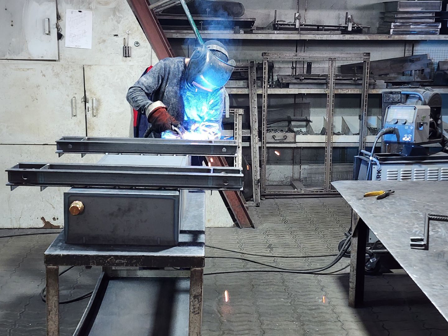 чехов, деревня люторецкое, завод электрощит, электротехническое оборудование, передовые технологии, автоматизация процессов, современное оборудование, станки, автоматизированные линии, уникальные разработки,