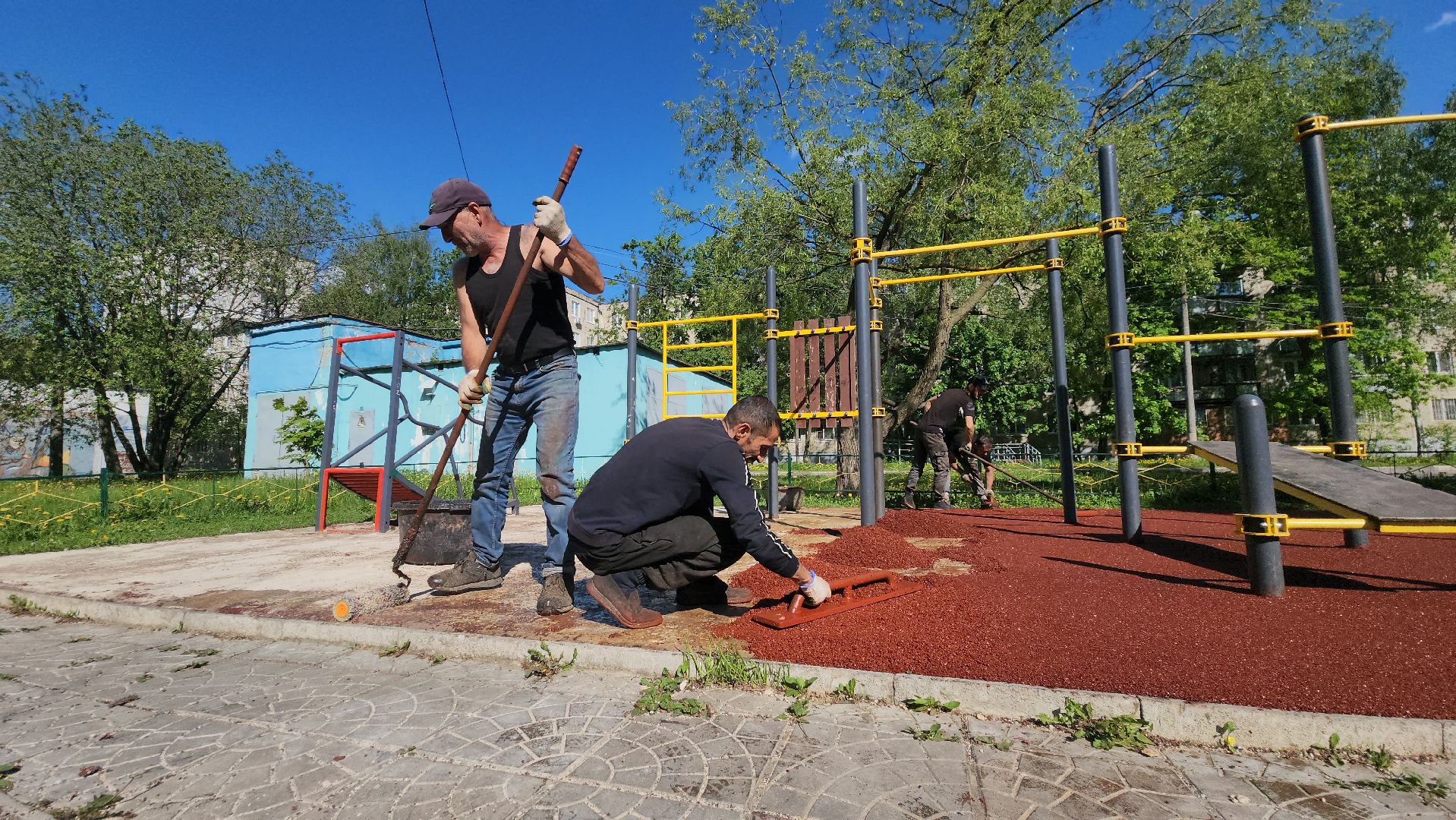 Резиновое покрытие , спортивная площадка, Лобня,