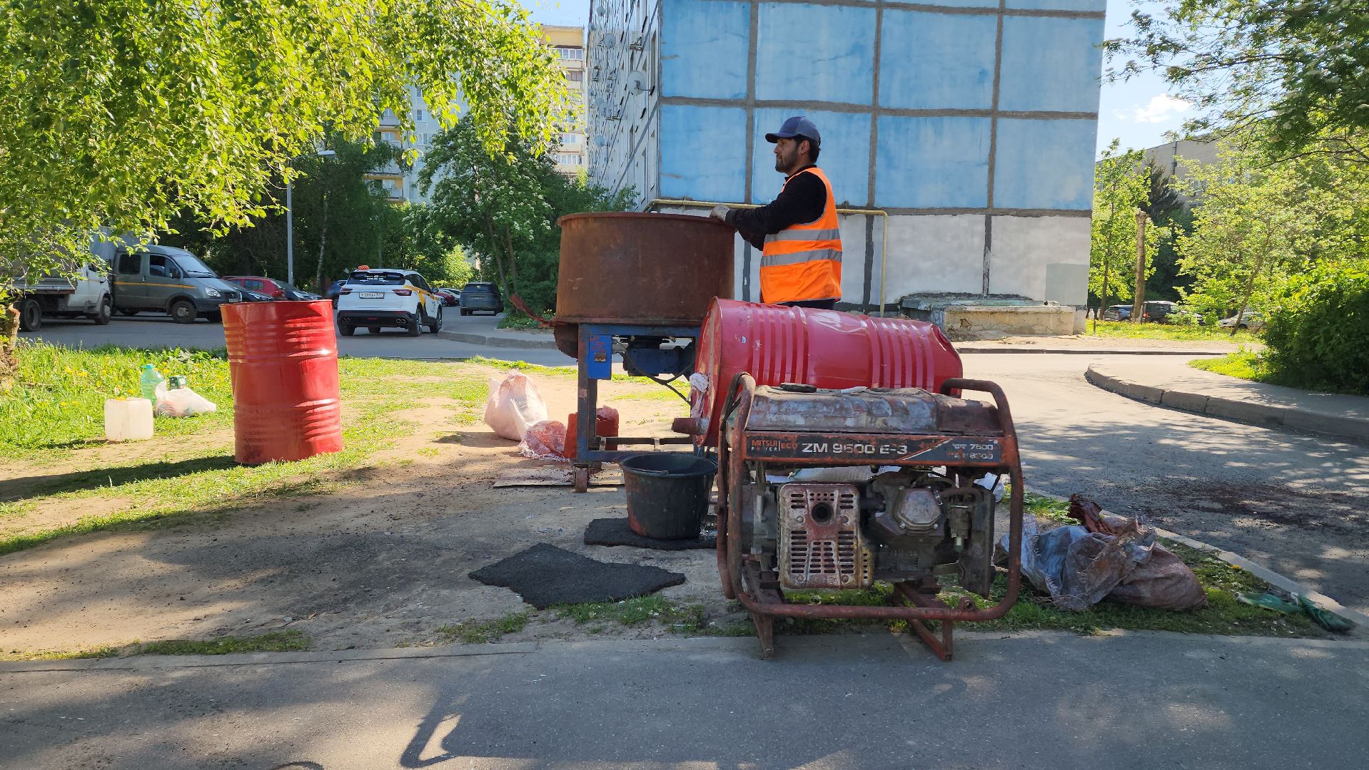 Резиновое покрытие , спортивная площадка, Лобня,