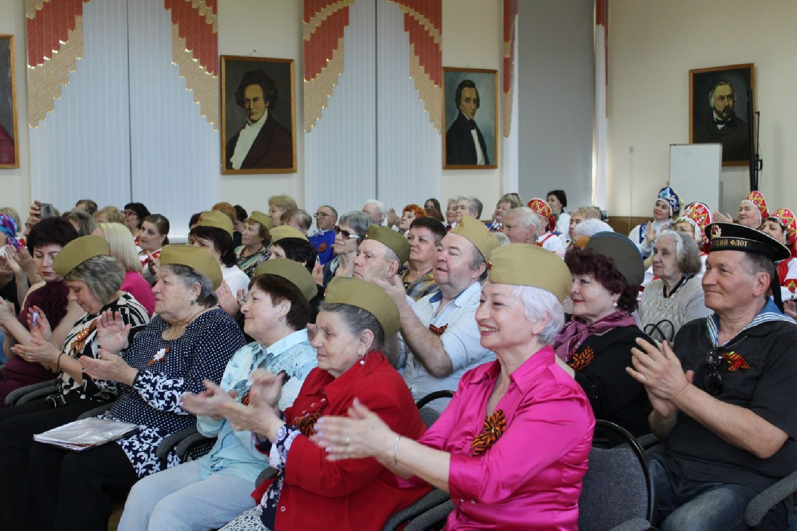 Победа у каждого в сердце живет, серебряные пруды, активное долголетие,