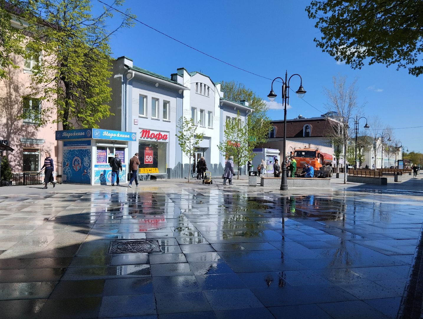 Благоустройство, уборка территорий, коммунальные службы, промывка тротуаров, Ногинск