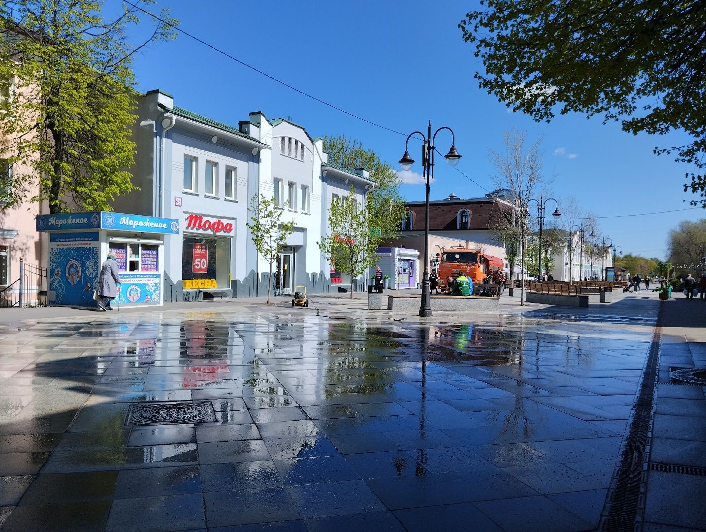 Благоустройство, уборка территорий, коммунальные службы, промывка тротуаров, Ногинск