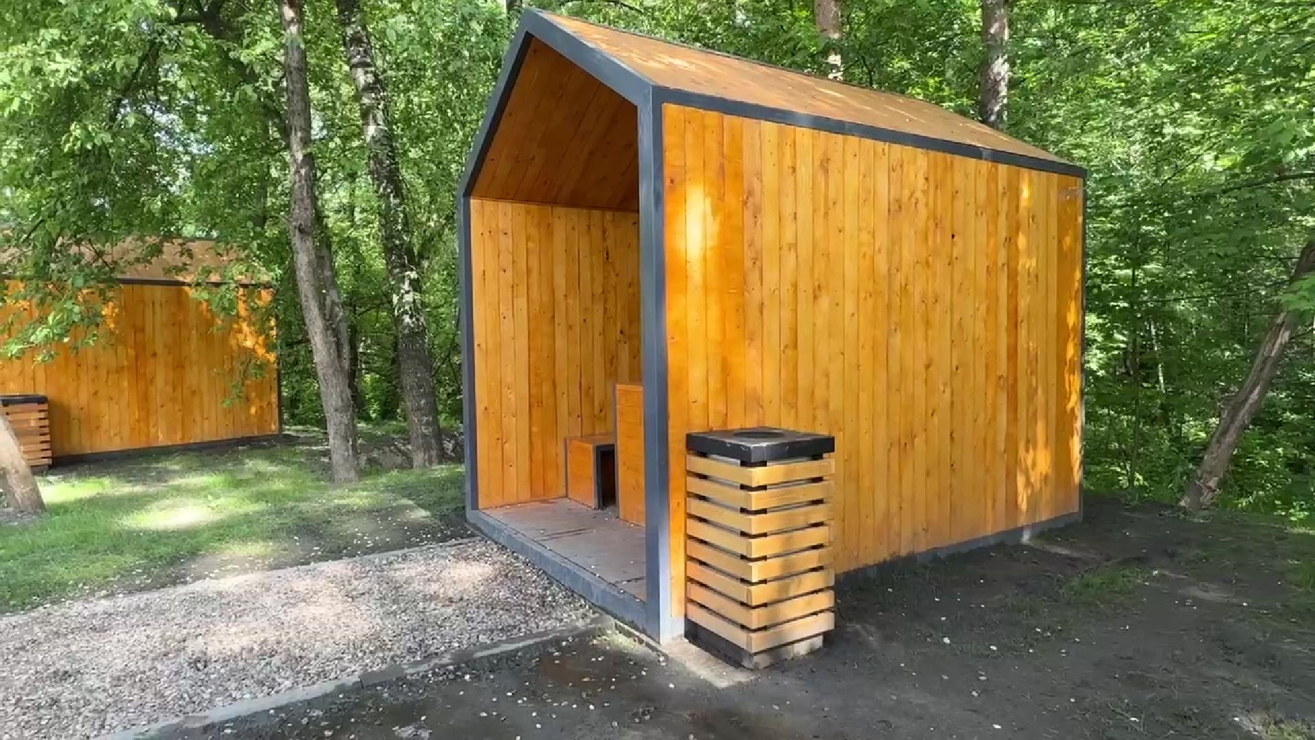 реутов, зона шашлыков, жарим мясо, беседки,