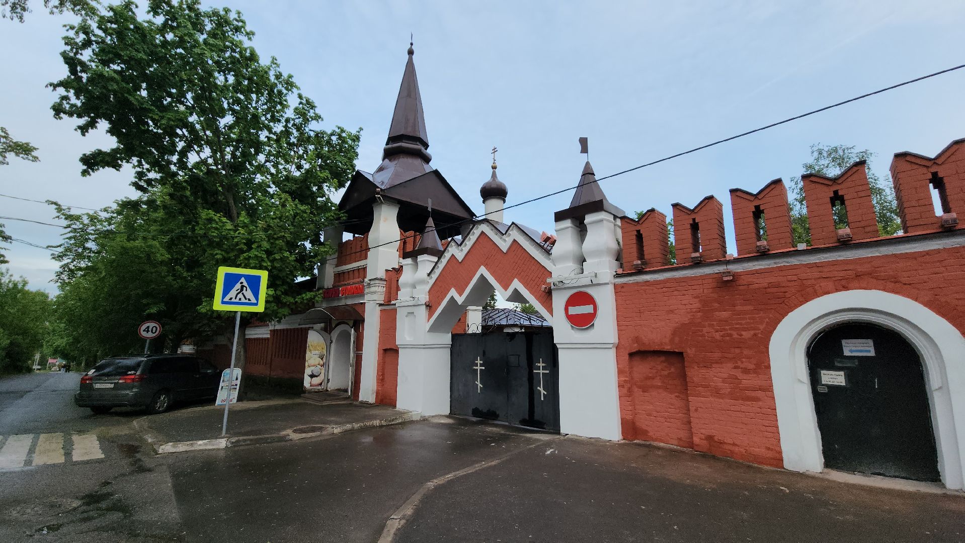 серпухов, владычная слобода, женский монастырь, монастыринг, туризм в монастыре, улица октябрьская,