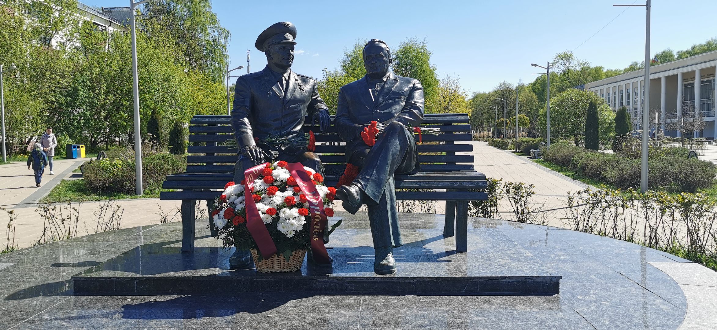 День победы, космонавтика,