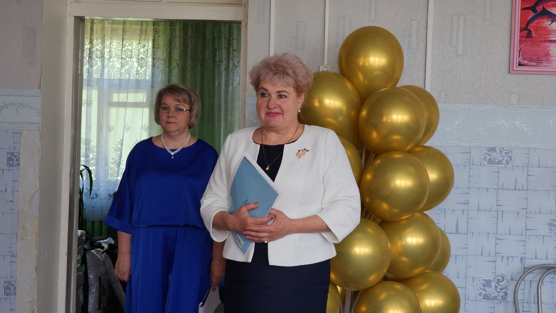 Белоомут , Последний звонок ,