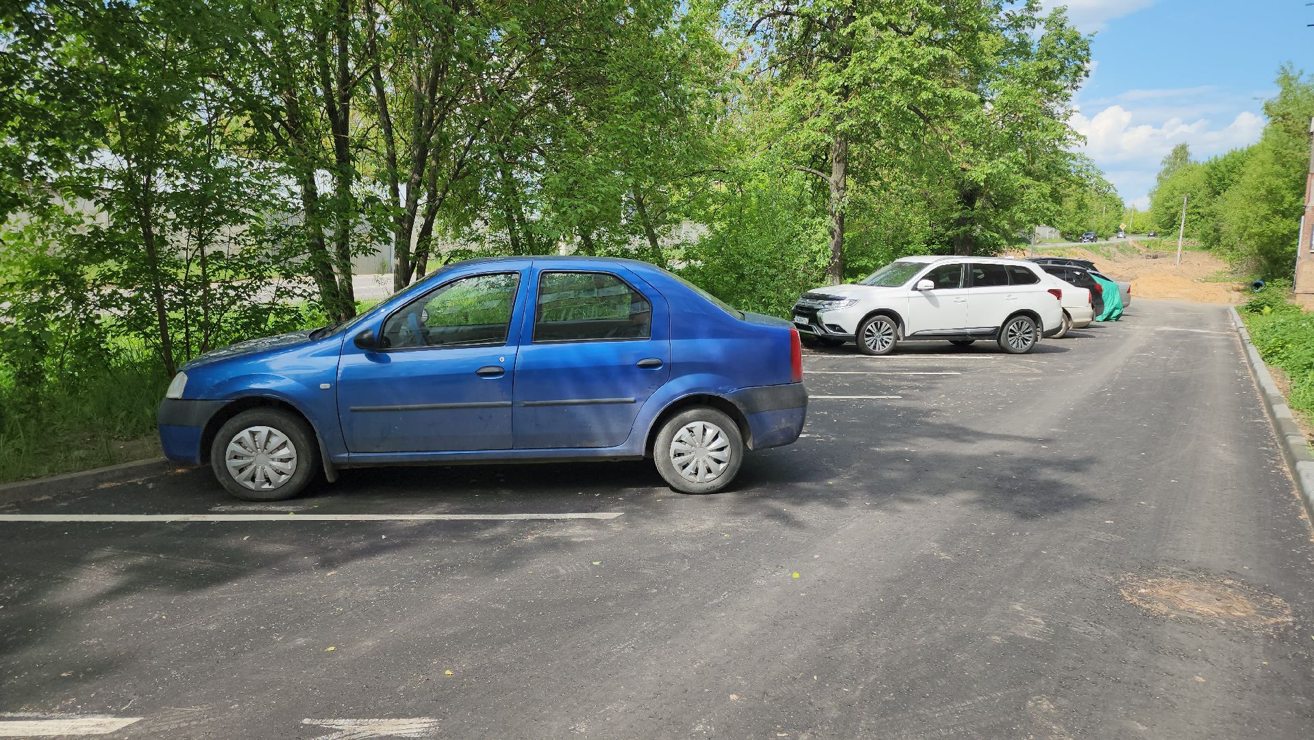 кашира, благоустройство, комплексное благоустройство дворов, асфальт, бордюры, входные группы, парковка,
