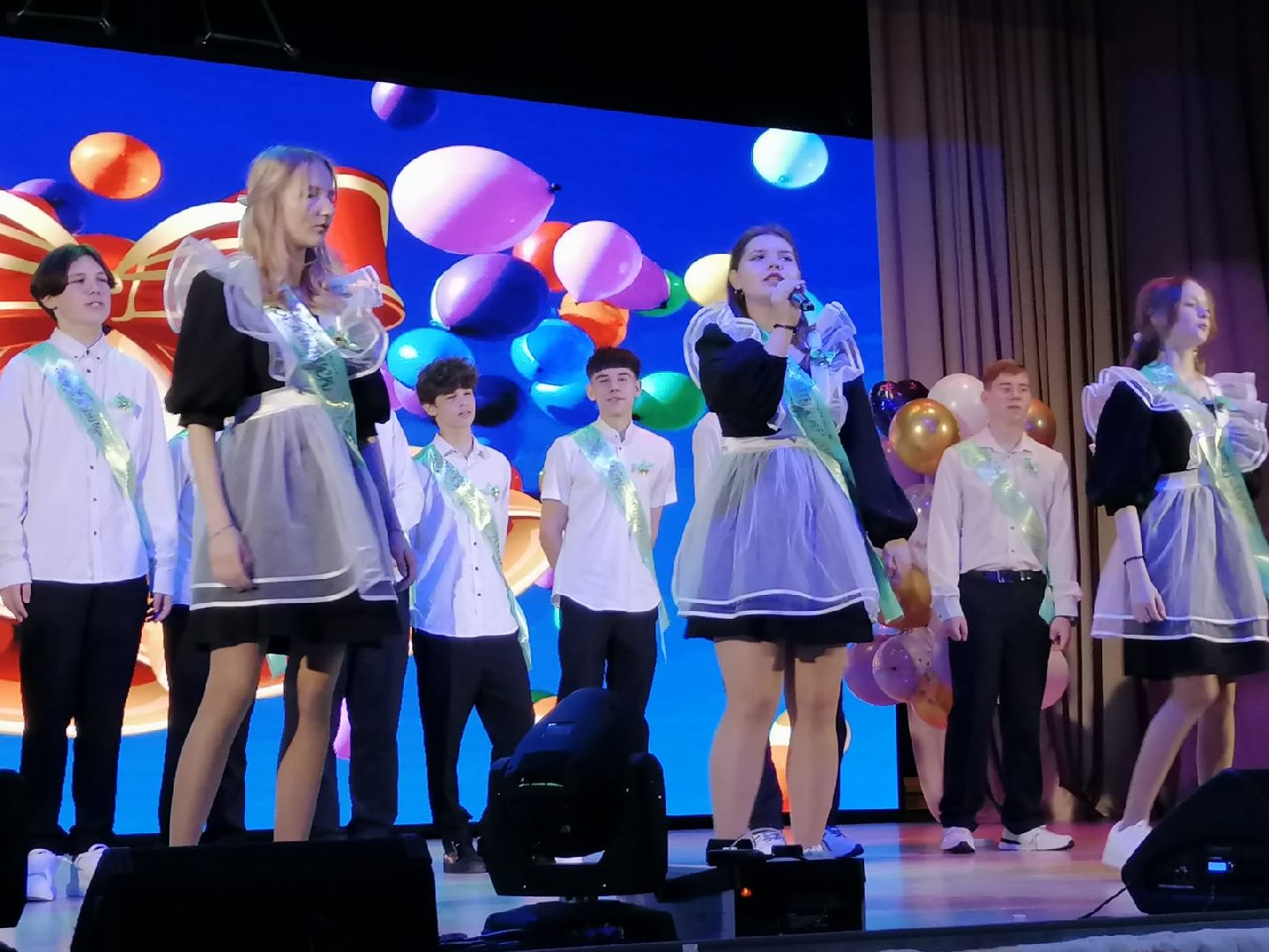 последний звонок, городской округ восход, 11 класс,