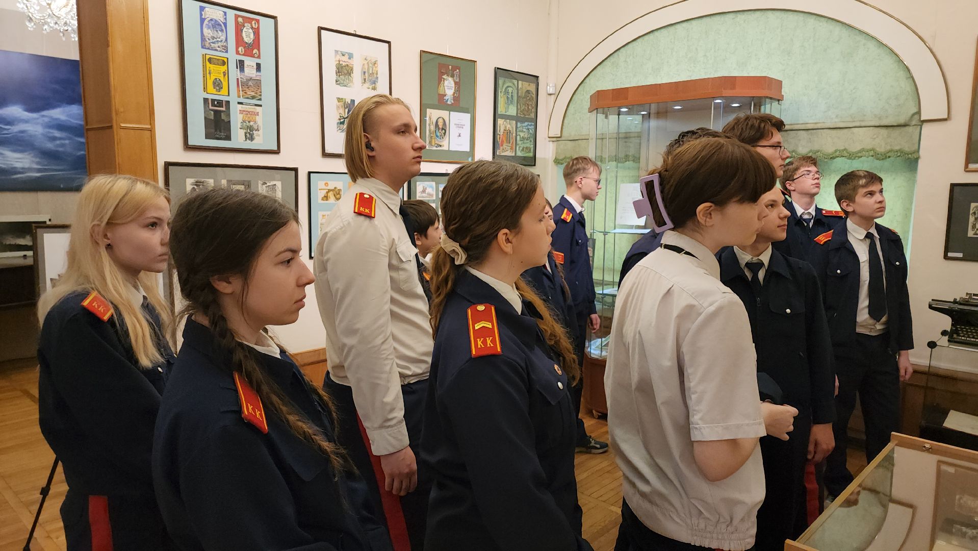 кашира, краеведческий музей, художники-графики, иллюстрации, метченко, найденко, харламов, выставка,