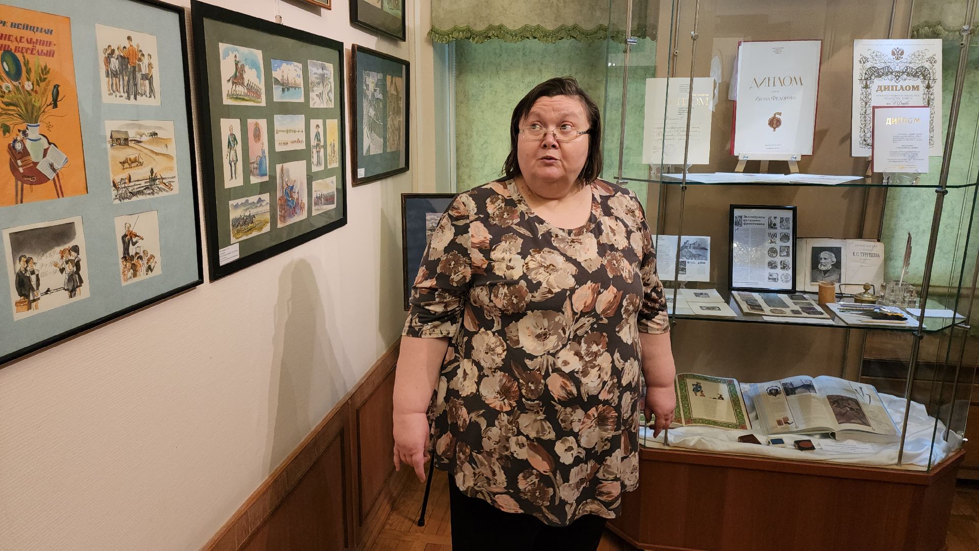 кашира, краеведческий музей, художники-графики, иллюстрации, метченко, найденко, харламов, выставка,